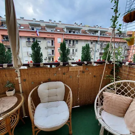 68m2 Apartment Novi Sad